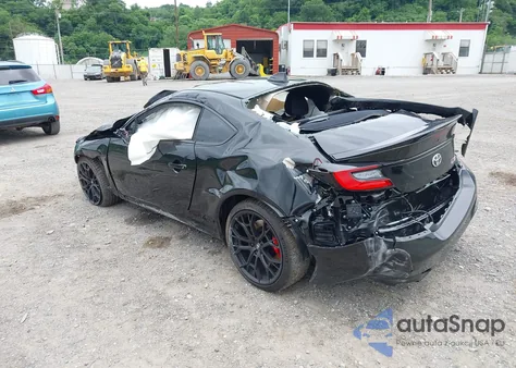 2025 Toyota Gr86 Premium из США, поврежденный, VIN JF1ZNBE1XS8755379